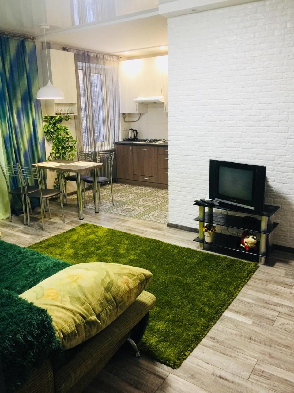 Двухкімнатна Студія Černihiv Exteriér fotografie